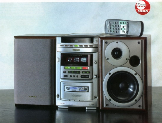  Aiwa XR-M7