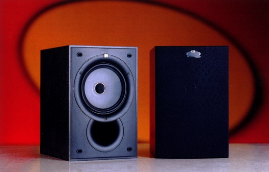   KEF Q15